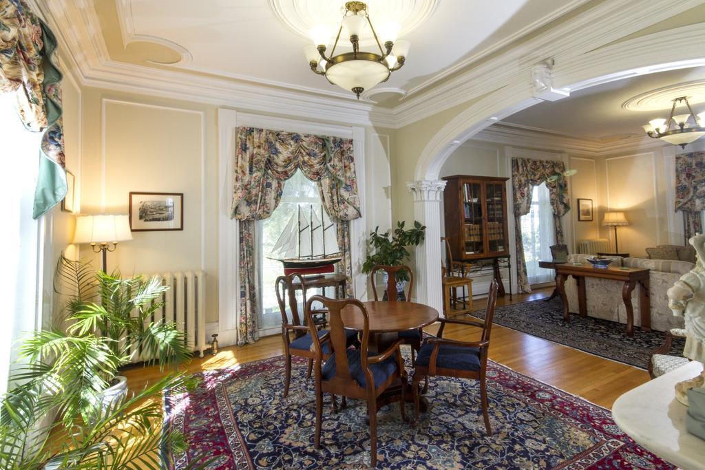 Homeport Historic B&B Сент-Джон Экстерьер фото